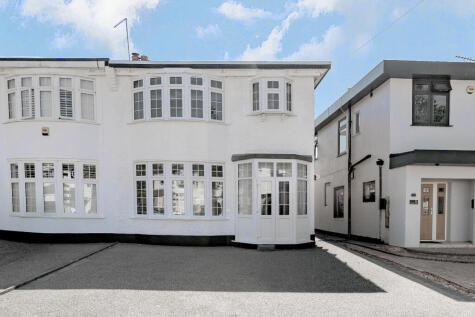 Park Crescent, Enfield