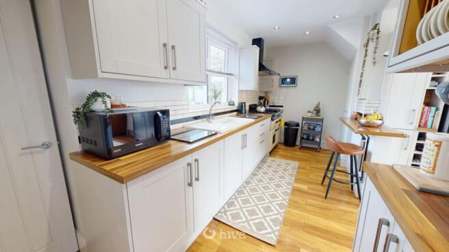 3 bed Semi-Detached for sale Image 6