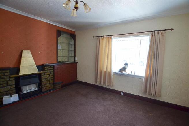 Living Room.JPG