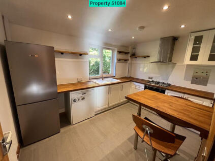 Downs Barn Boulevard, Downs Barn, Milton Keynes, MK14