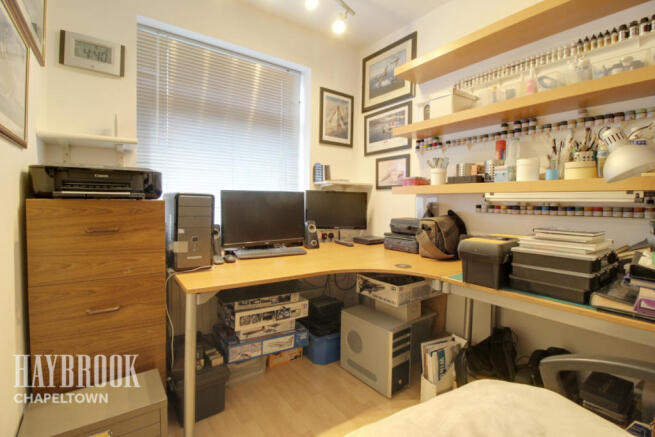 Photo 11