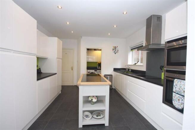 Breakfast Kitchen