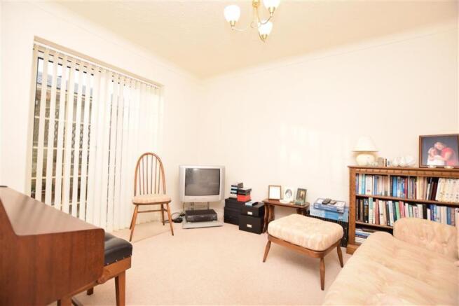 SNUG/ SECOND LIVING ROOM
