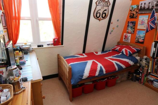 Photo 12