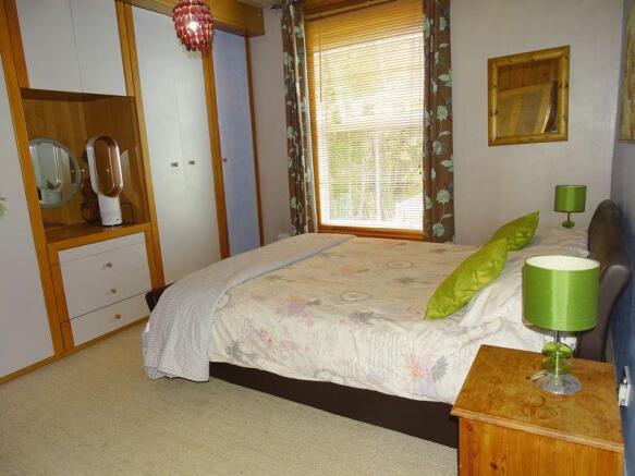 Bed B 