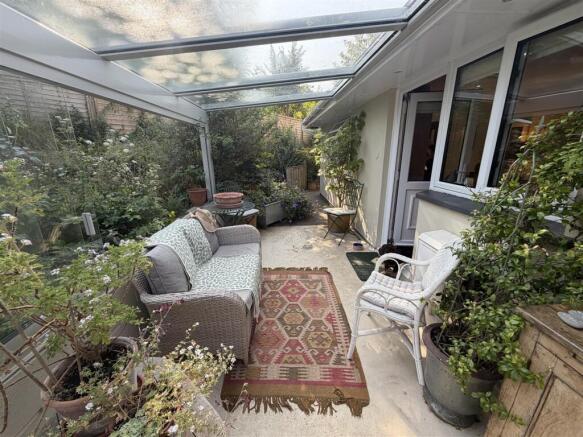 garden room.jpeg