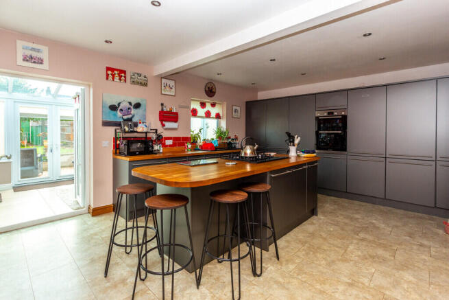 Kitchen/Dining Ro...