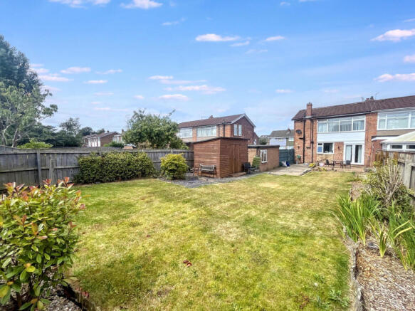 3 bed Semi-Detached for sale Image 12