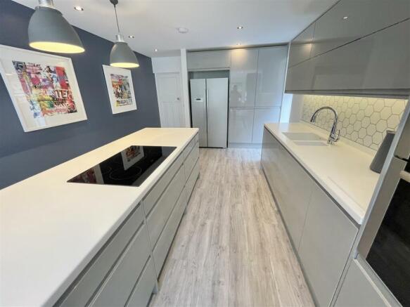 Dining Kitchen Aspect 6.jpg