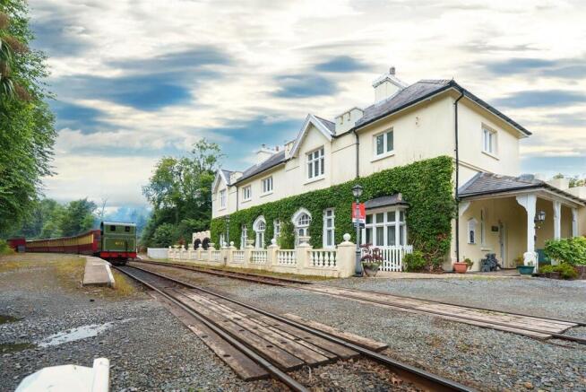 STATION-HOUSE-PORT-SODERICK-1.jpg