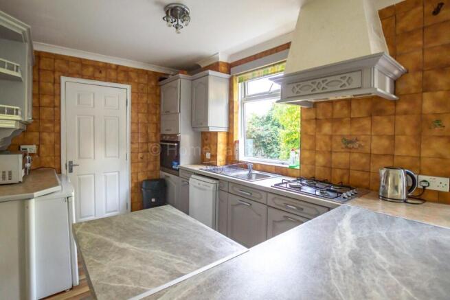 17899408 Kitchen(2).jpg