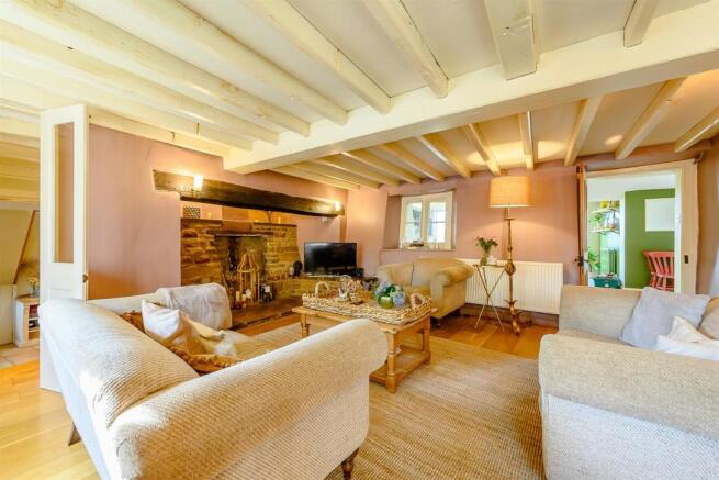 8495315-interior07.jpg