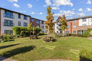 Apartment 5, 415 Clarence Park, Worcester Road, Malvern WR14 1PP