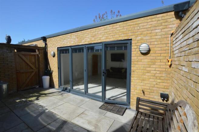 59 Kneller Road rear May.JPG