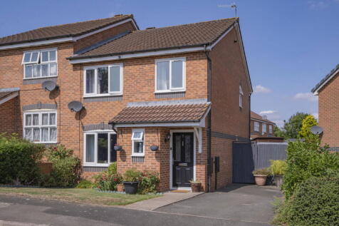 Russell Close, Malvern, WR14