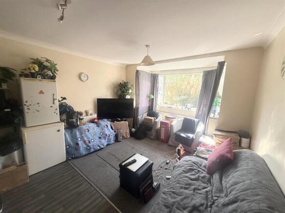 Berkeley Court, Davigdor Road photo 4