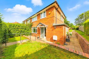 38, Foxcroft Mount, Headingley, Leeds LS6 3NW