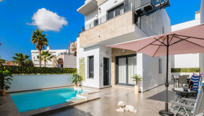 Torrevieja Modern Detached 3 bed Villa with private pool