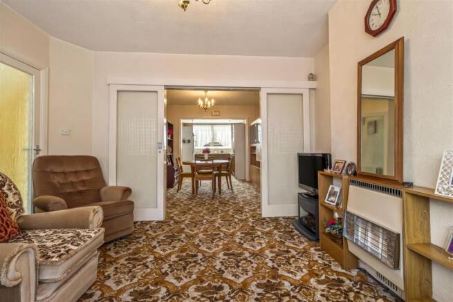 14 Guildford Road-002.JPG
