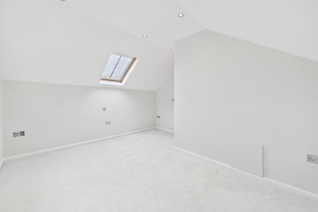 3 bed Detached for sale Image 12