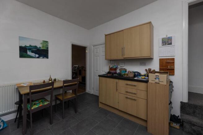 2 bed Terraced for sale Image 5