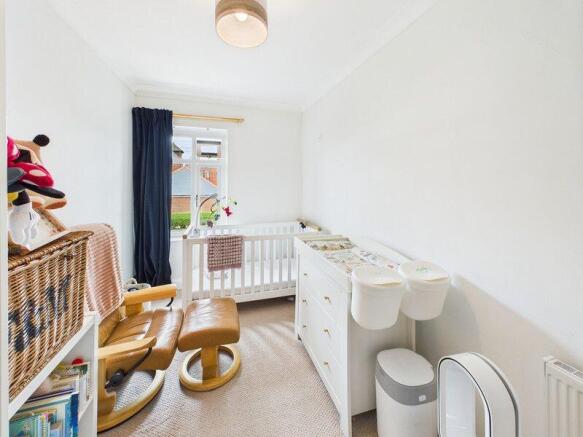4 bed Semi-Detached for sale Image 10