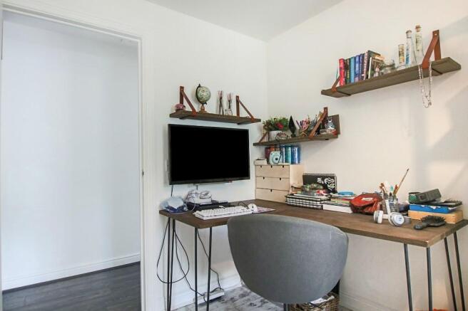 Photo 12