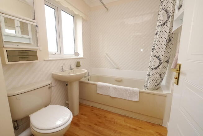 Photo 9