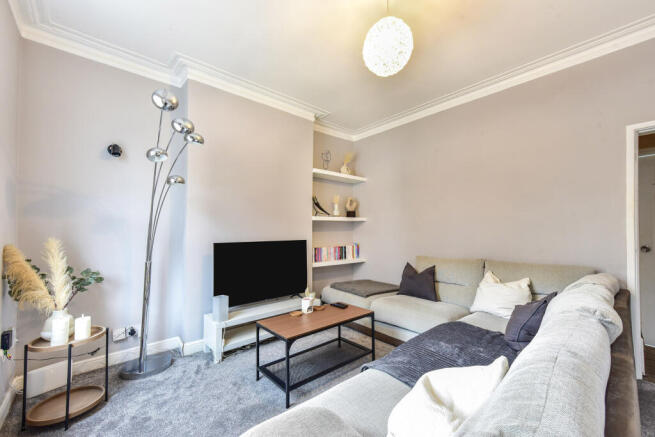 3 bed Terraced for sale Image 4