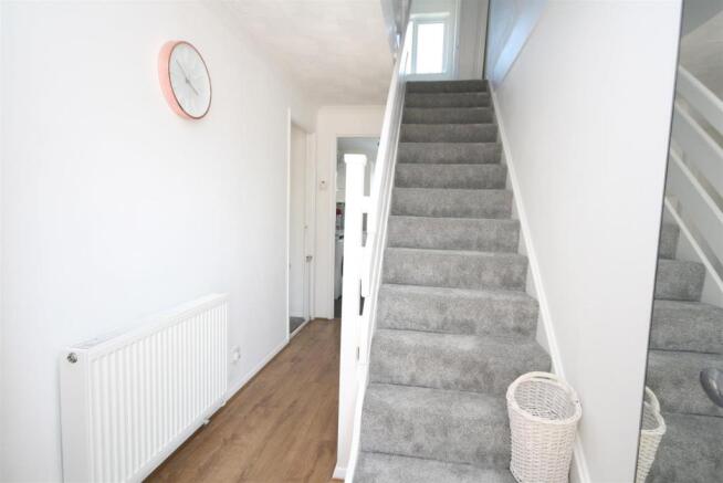 Entrance Hallway.JPG