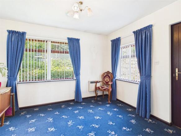 Arnside Road, Nottingham, Nottinghamshire, NG5 photo 4