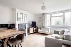 27, Windrush Close, Chiswick, London W4 3TQ