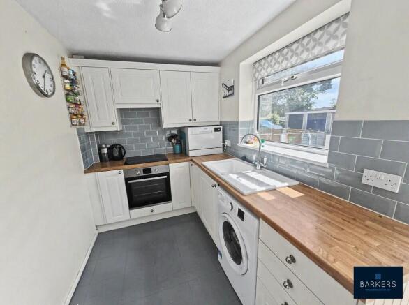 2 bed Town House for sale Image 5