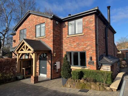 Halton Station Road, Sutton Weaver, Cheshire, WA7