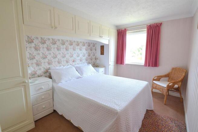 22SOUTHDOWNBED.JPG