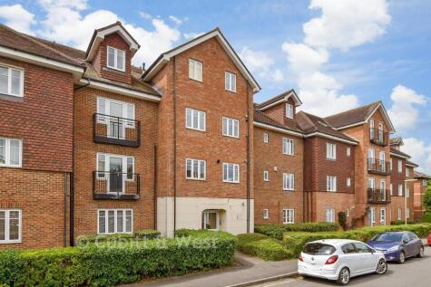 Lumley Road, Horley, Surrey
