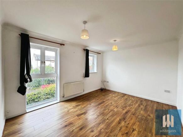 4 bed Town House for sale Image 6