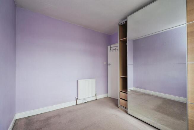 3 bed Semi-Detached for sale Image 9