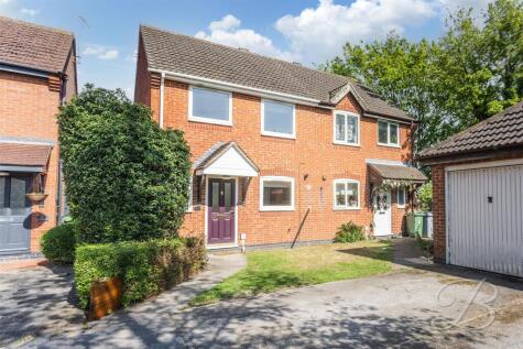 Sixth Avenue, Edwinstowe, Mansfield