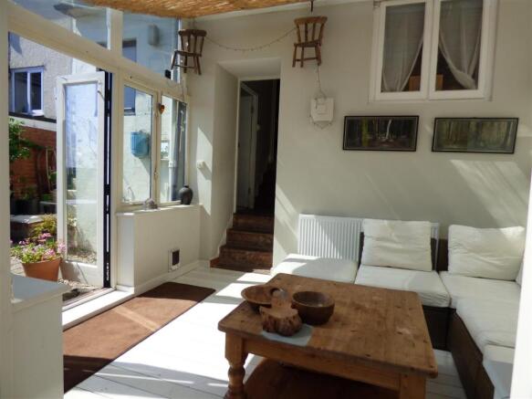 SUN ROOM