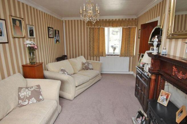Lounge photo 2