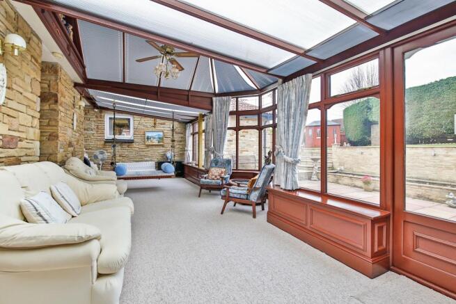Conservatory/Sun Roo