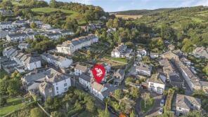 26, Bodmin Hill, Lostwithiel PL22 0AH
