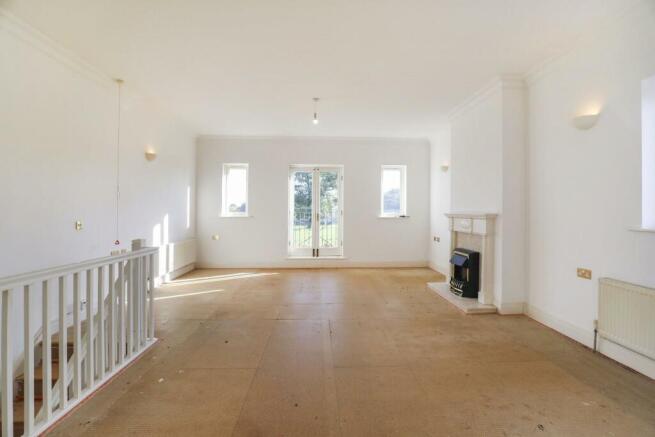 2 bed Semi-Detached for sale Image 11