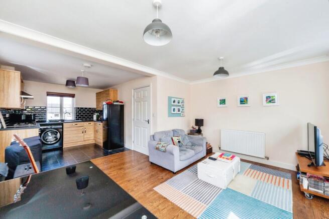 Lounge / Kitchen