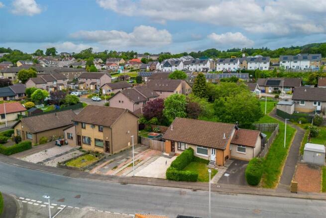 17 PEBBLES DRIVE DUNDEE DD4 0TF 030626 EDIT (4 of 