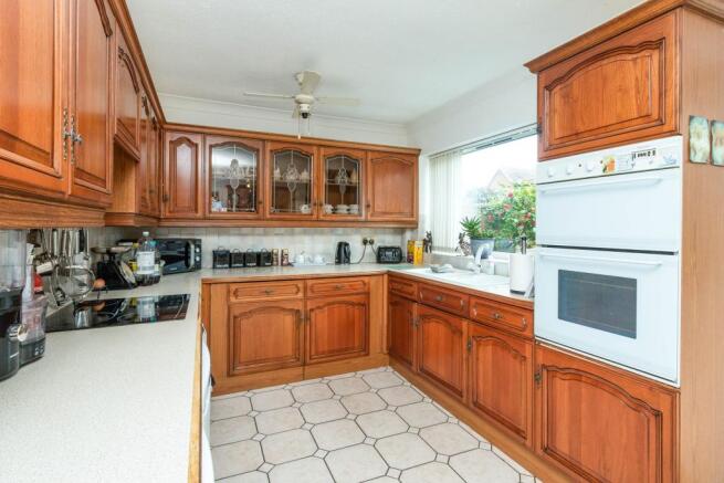Kitchen/breakfast ro
