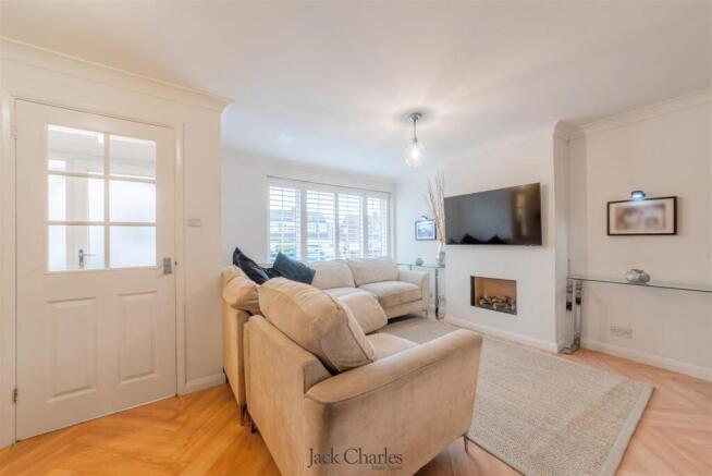 29 Newton Avenue-21.jpg