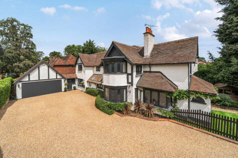 The Avenue, Farnham Common, SL2