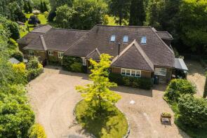 Wildcroft, The Hollow, Pulborough RH20 2QA